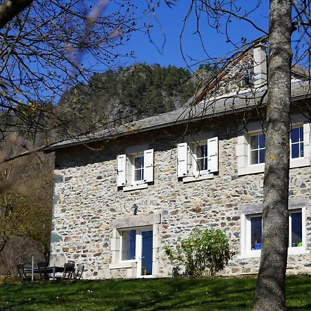Holiday home Renove Au Calme Avec Parking Prive Et Wifi Gratuit A - Fr-1-582-332 *