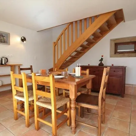 Renove Au Calme Avec Parking Prive Et Wifi Gratuit A - Fr-1-582-332 * Saint-Etienne-Lardeyrol